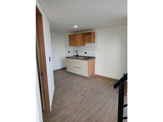 Apartaestudio en venta en Cristales, Cali, 66 m² · foto 6 de 12