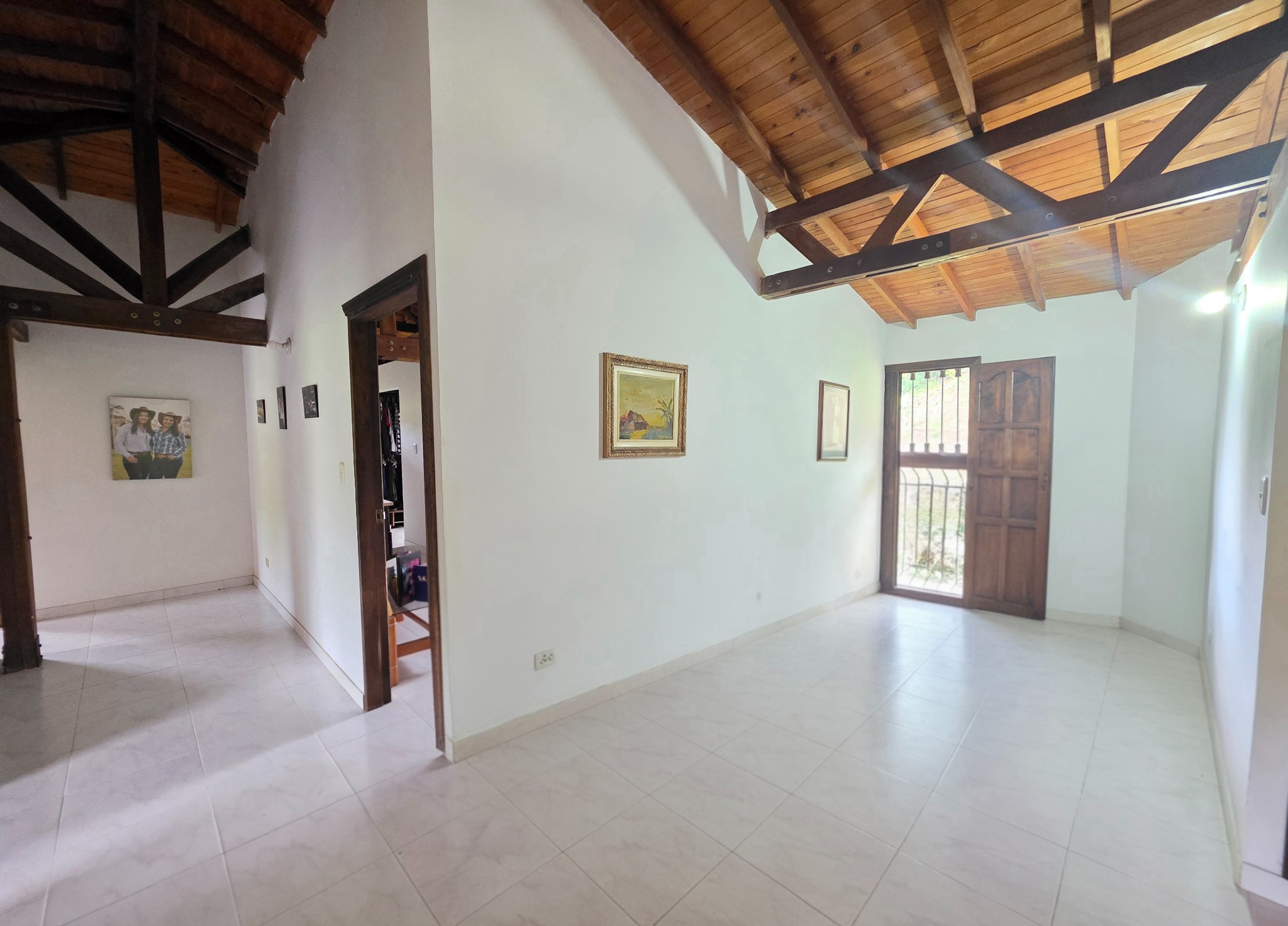 Casa en venta en Tribunas Corcega, Pereira · foto 2 de 18