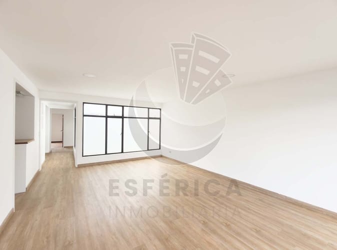 Apartamento en venta en Normandia Occidental, Bogotá · foto 2 de 24