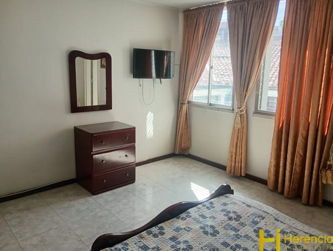 Apartamento de 4 alcobas en arriendo en Conquistadores, Medellín, 150 m² · foto 13 de 21