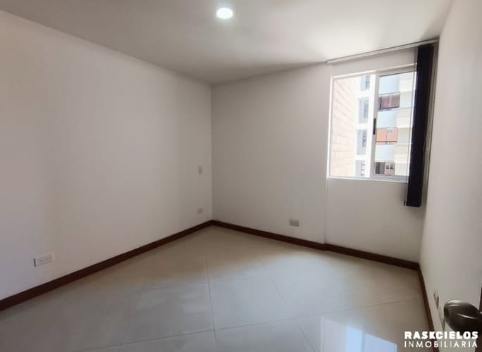 Apartamento de 3 alcobas en arriendo en Las Acacias, Medellín, 107 m² · foto 7 de 19