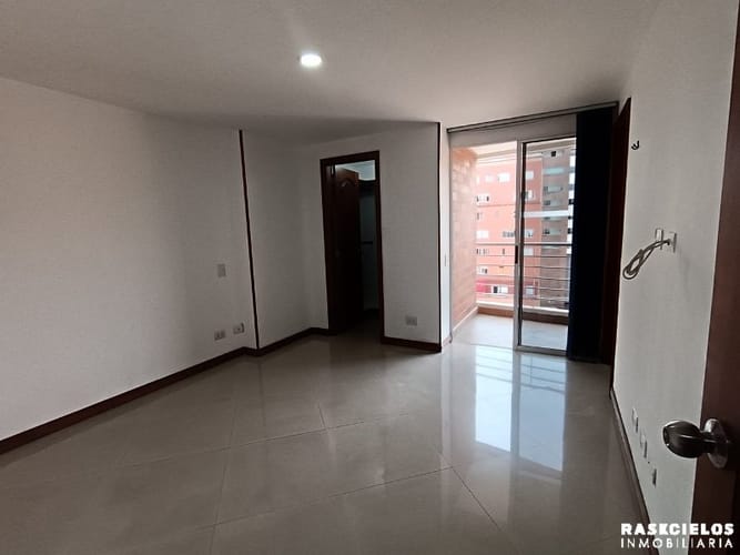 Apartamento de 3 alcobas en arriendo en Las Acacias, Medellín, 107 m² · foto 12 de 19