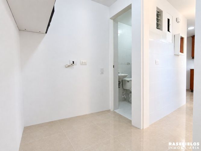 Apartamento de 3 alcobas en arriendo en Las Acacias, Medellín, 107 m² · foto 18 de 19