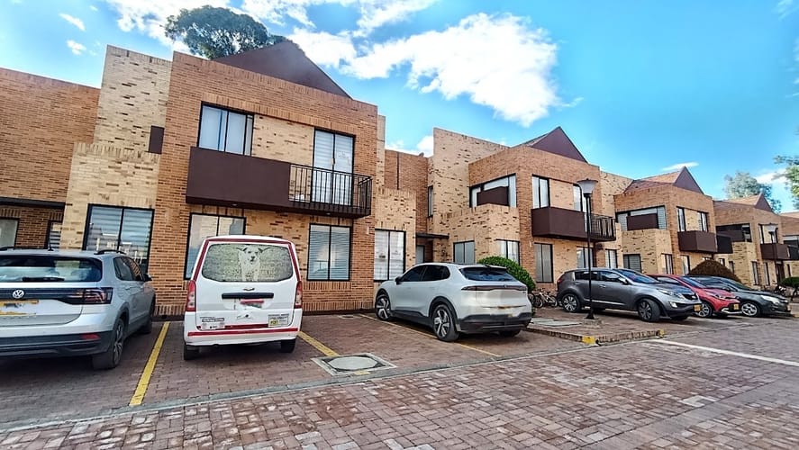 Casa en venta en Tiquiza, Chía · foto 4 de 24