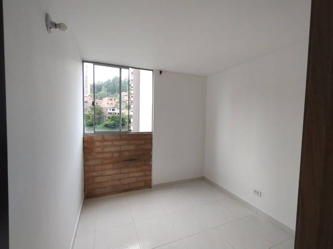 Apartamento en venta en Manrique Central, Medellín · foto 12 de 12