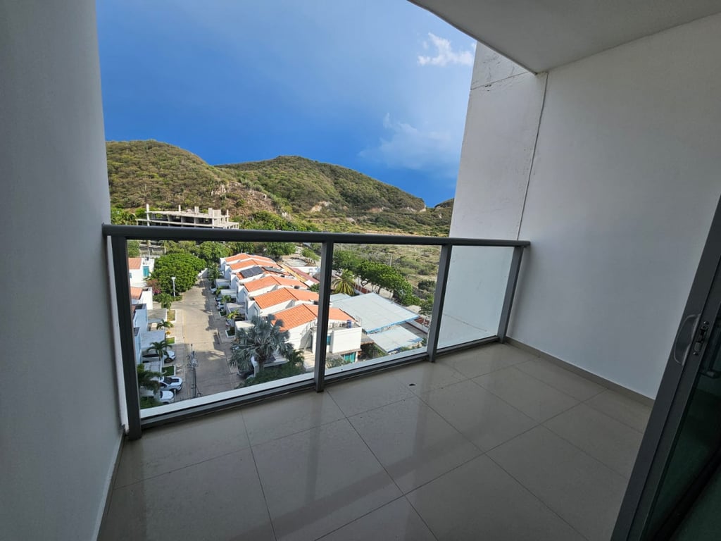 Apartamento en venta en Salguero, Santa Marta · foto 3 de 12