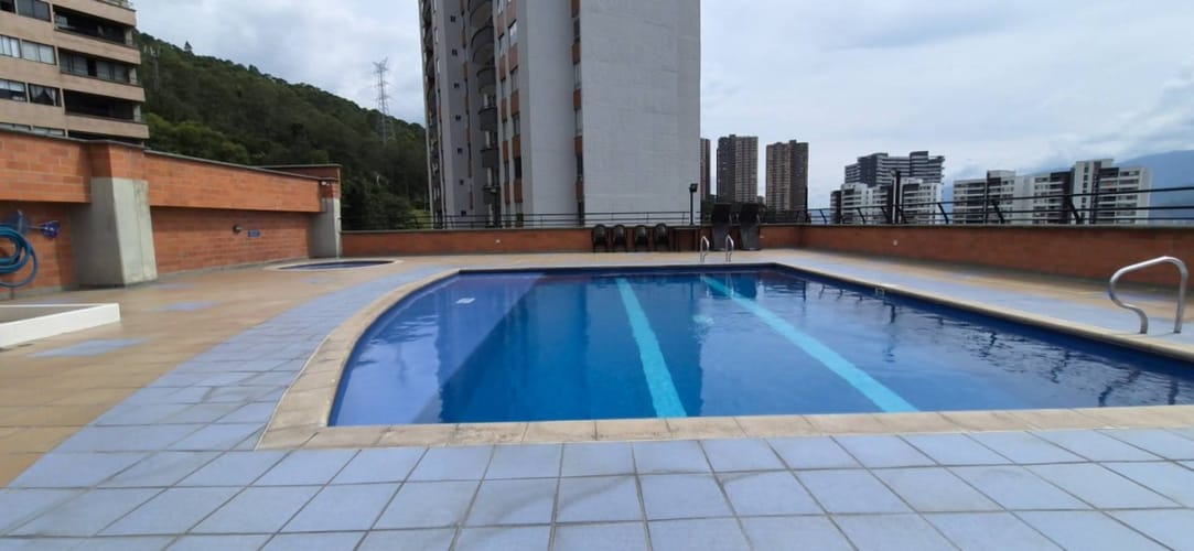 Apartamento en venta en Loma Del Indio, Medellín · foto 12 de 12