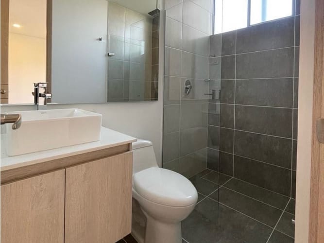 Apartamento de 2 alcobas en venta en Cumbres, Envigado, 98 m² · foto 10 de 11
