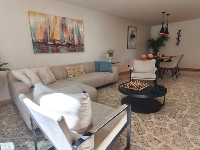 Apartamento de 3 alcobas en venta en Manila, Medellín, 128 m² · foto 2 de 17