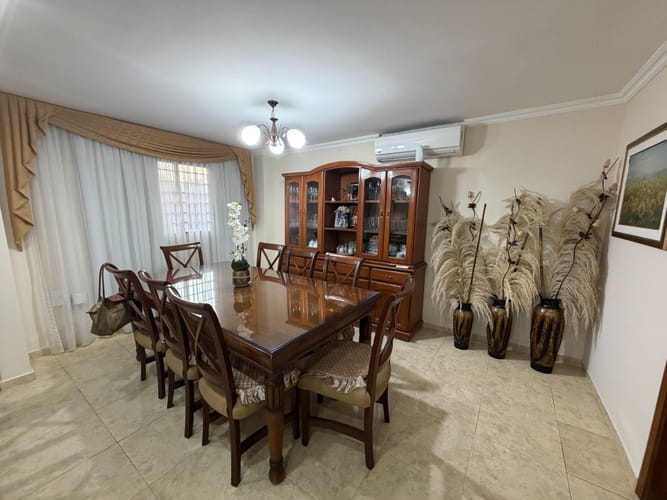 VENDO HERMOSA CASA EN FERNANDO Z SUR - foto 5