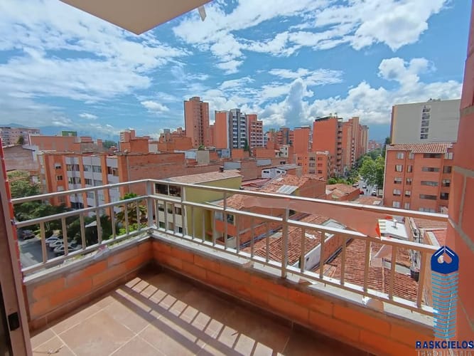 Apartamento de 2 alcobas en arriendo en Las Acacias, Medellín, 80 m² · foto 2 de 20