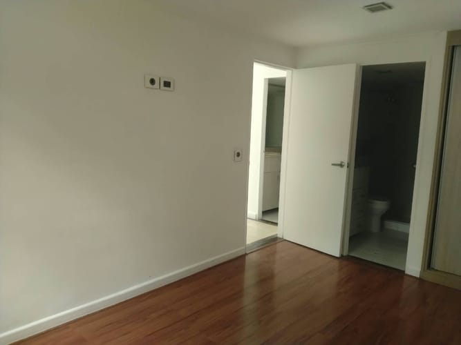 Apartamento de 2 alcobas en arriendo en El Poblado, Medellín, 90 m² · foto 13 de 20