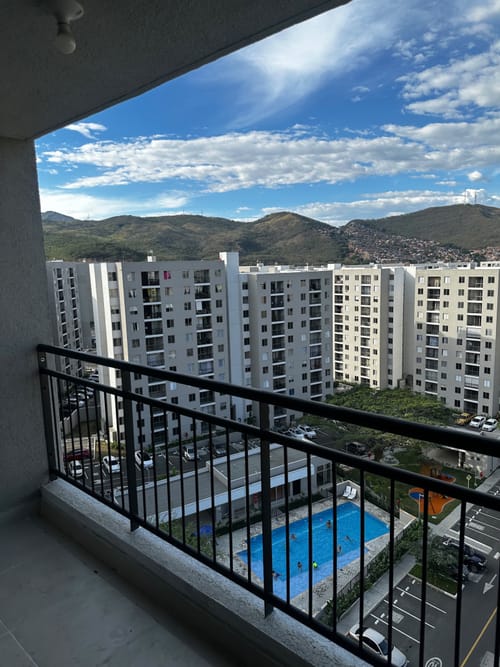 Apartamento de 2 alcobas en venta en Guabinas, Yumbo, 72 m² · foto 5 de 22