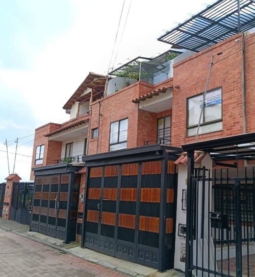 Casa de 3 alcobas en arriendo en Siberia, Cota, 155 m² · foto 2 de 16