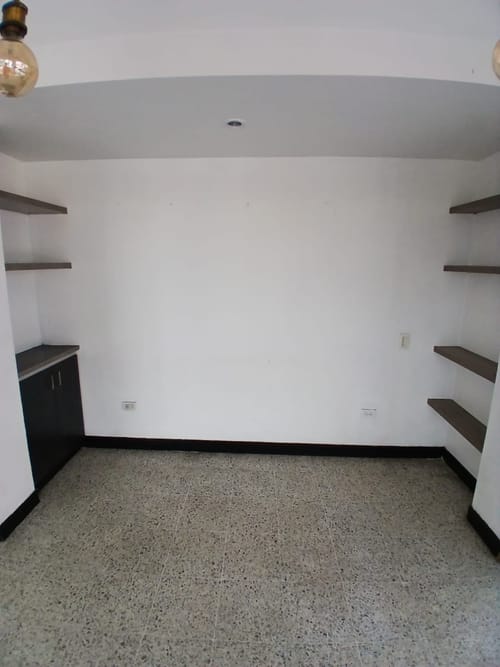 Local en arriendo en Centenario, Pereira, 260 m² · foto 18 de 23