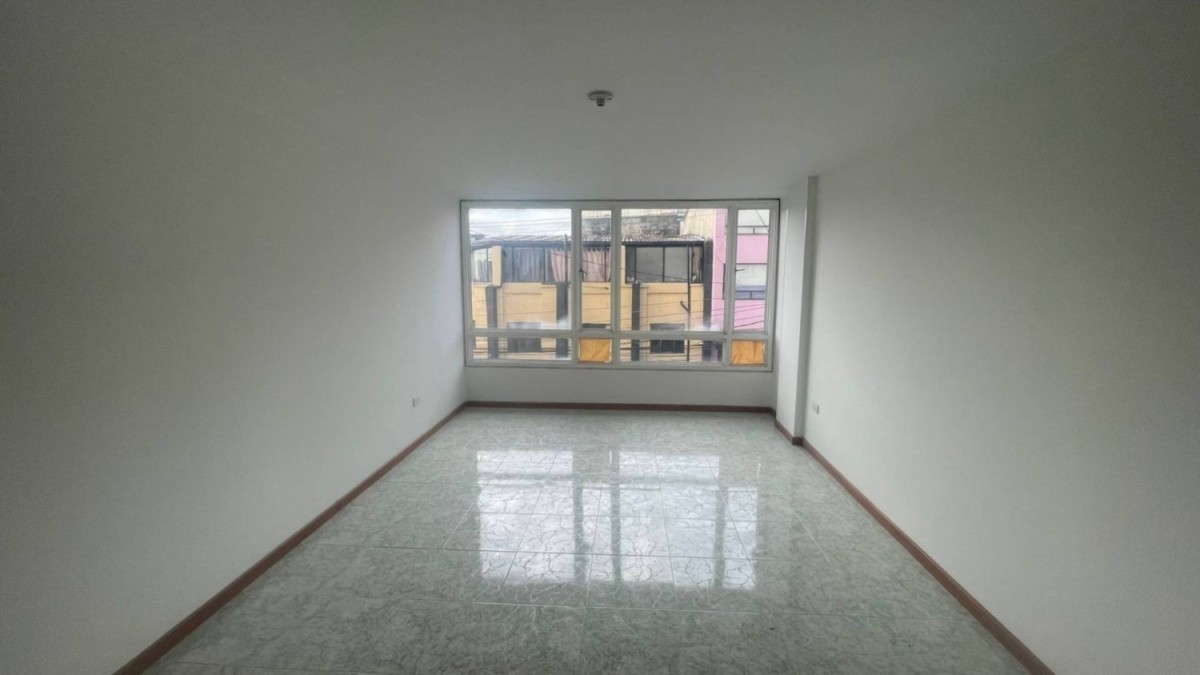 Apartamento en venta en Galerias, Bogotá · foto 2 de 13