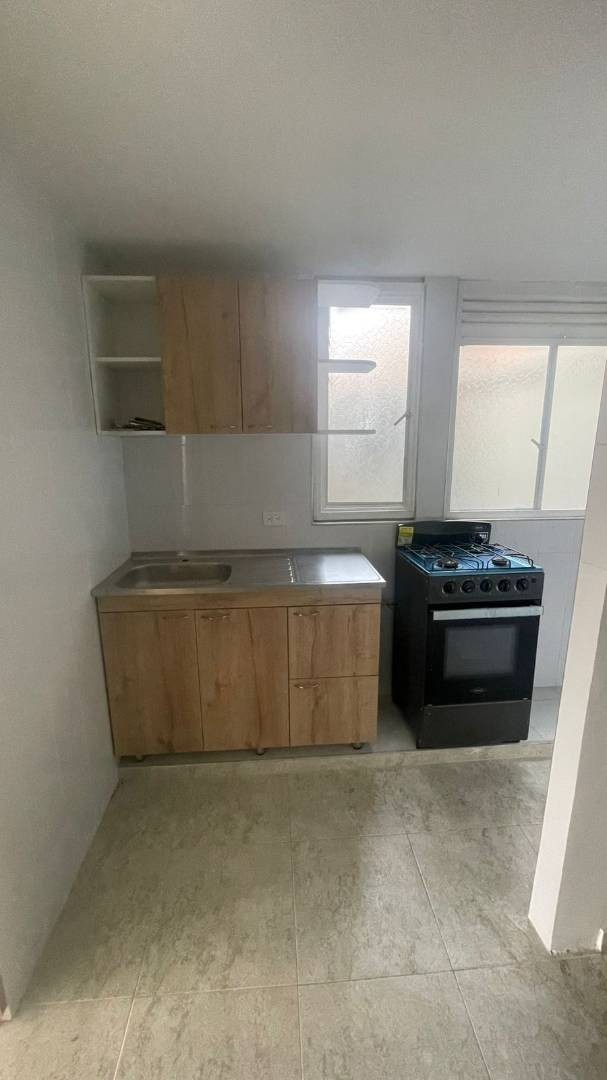 Apartamento en venta en Galerias, Bogotá · foto 5 de 13