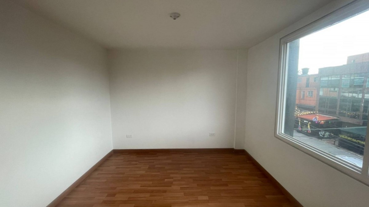Apartamento en venta en Galerias, Bogotá · foto 9 de 13