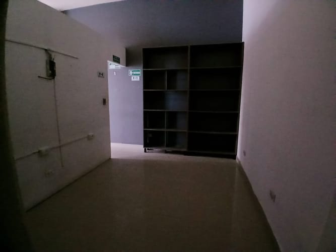 Local en venta en El Poblado, Medellín, 51 m² · foto 8 de 9