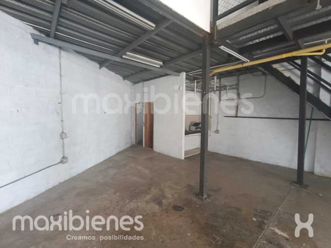 Bodega en arriendo en Suramérica, Itagüí, 250 m² · foto 5 de 8
