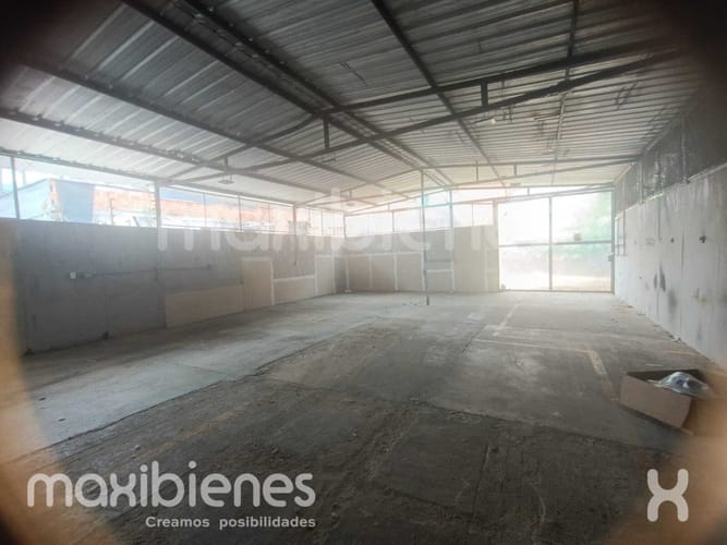Bodega en arriendo en Suramérica, Itagüí, 250 m² · foto 6 de 8