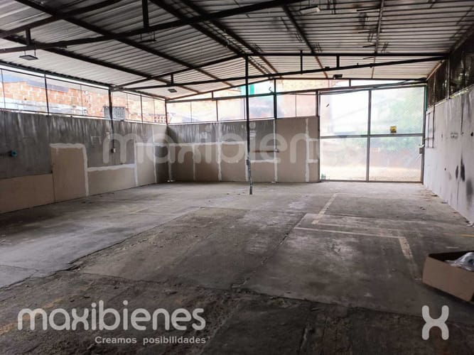 Bodega en arriendo en Suramérica, Itagüí, 250 m² · foto 7 de 8