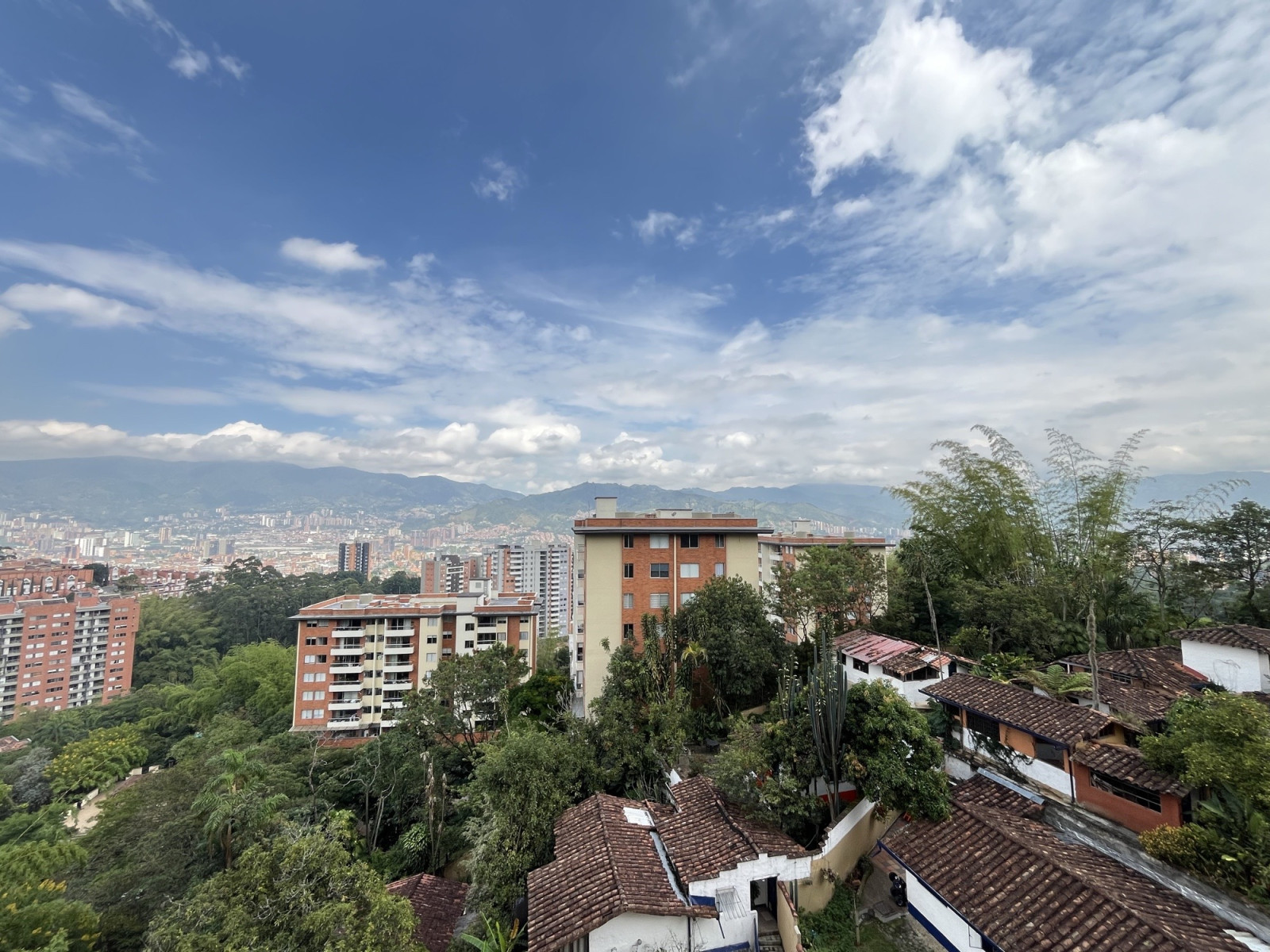 Apartamento en arriendo en Loma Del Esmeraldal, Envigado · foto 7 de 15