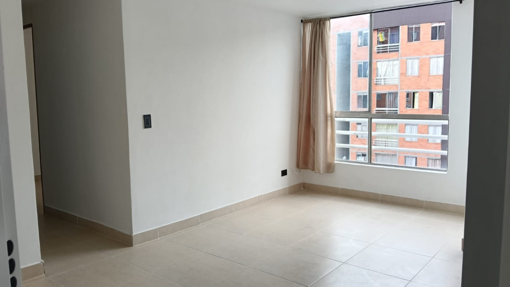 Apartamento en venta en Robledo, Medellín · foto 3 de 13