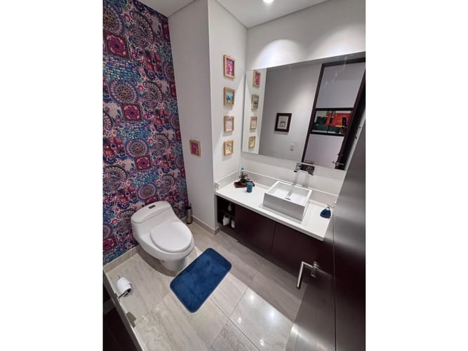 Apartamento de 3 alcobas en venta en Chicó Navarra, Bogotá, 247 m² · foto 21 de 23