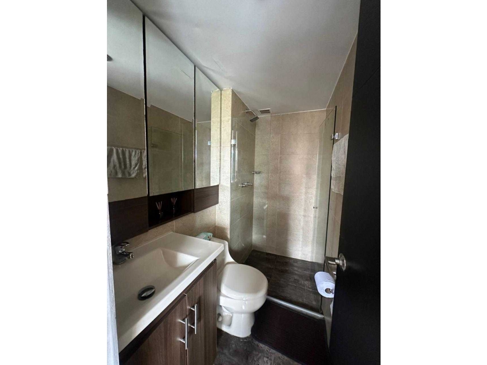 Apartamento en venta en Los Naranjos, Itagüí · foto 7 de 10
