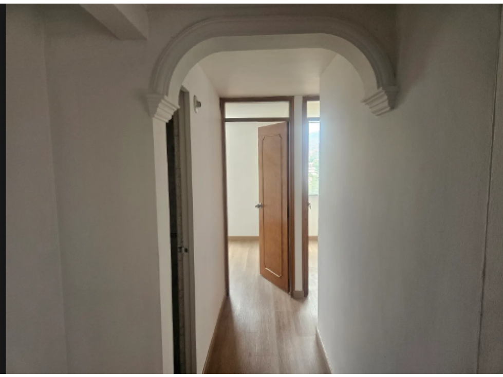 Apartamento en venta en Prado, Medellín · foto 8 de 14