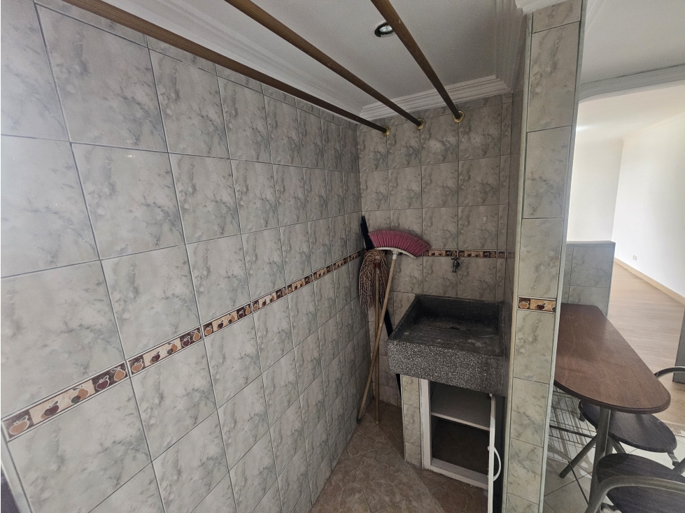 Apartamento en venta en Prado, Medellín · foto 13 de 14