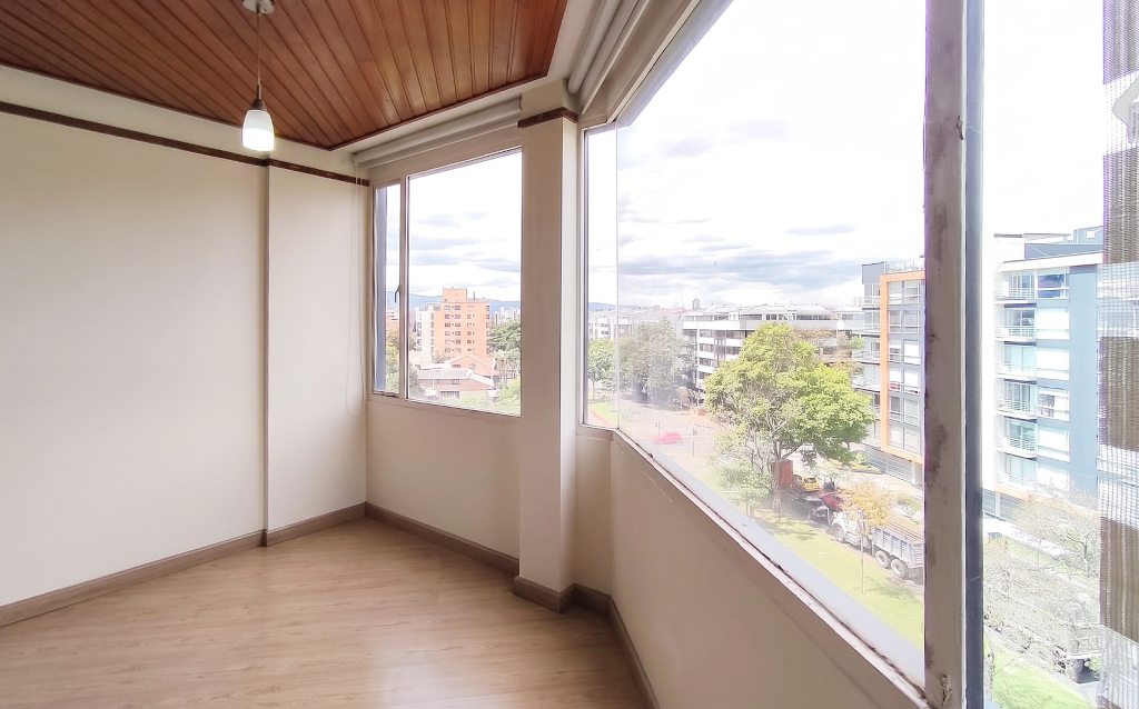Apartamento en venta en Santa Barbara, Bogotá · foto 14 de 20
