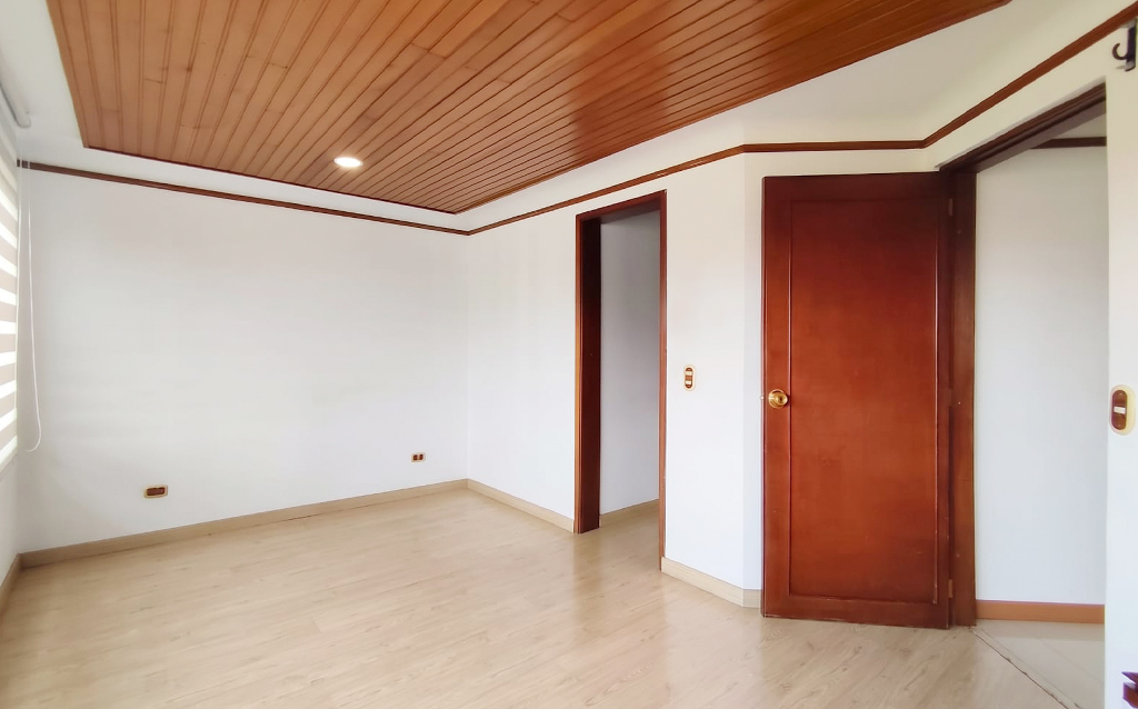 Apartamento en venta en Santa Barbara, Bogotá · foto 15 de 20