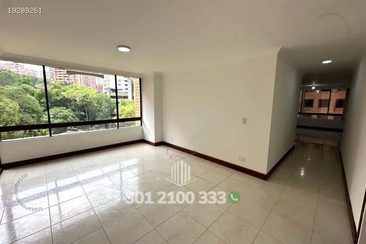Apartamento de 3 alcobas en arriendo en Las Lomas No.1, Medellín, 151 m² · foto 6 de 24