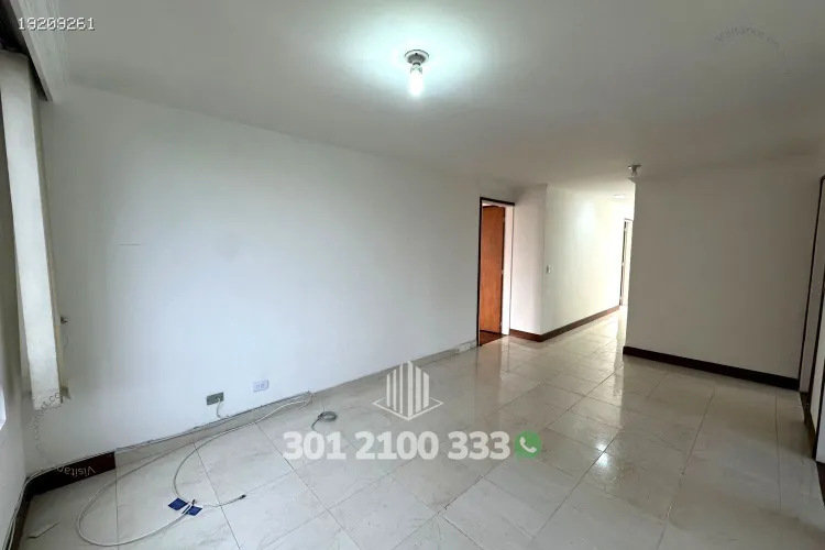Apartamento de 3 alcobas en arriendo en Las Lomas No.1, Medellín, 151 m² · foto 12 de 24