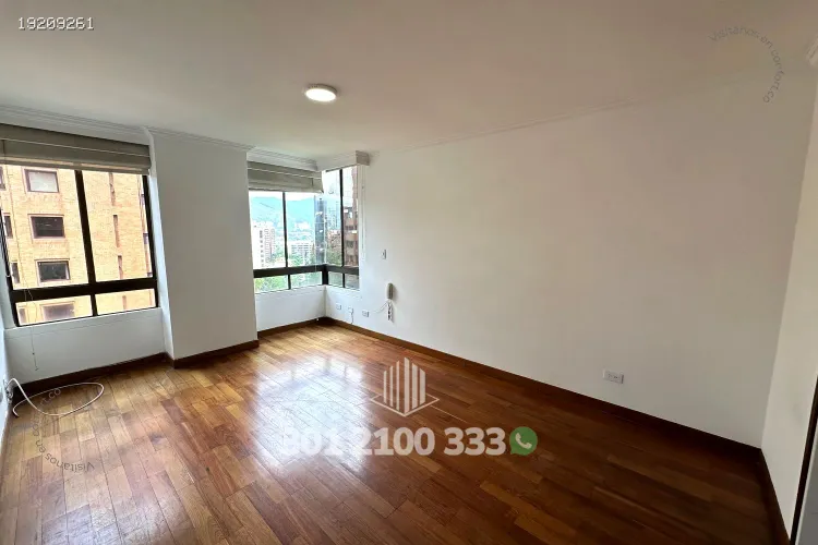Apartamento de 3 alcobas en arriendo en Las Lomas No.1, Medellín, 151 m² · foto 15 de 24