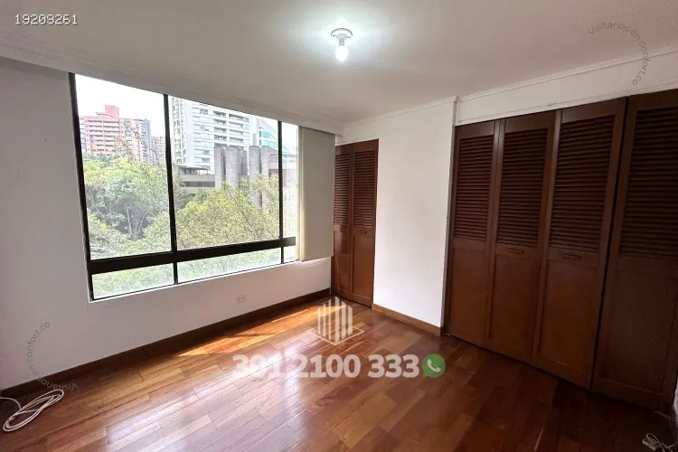 Apartamento de 3 alcobas en arriendo en Las Lomas No.1, Medellín, 151 m² · foto 21 de 24