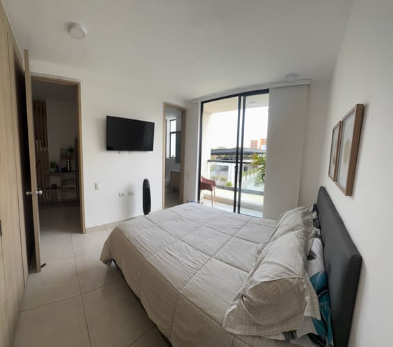 Casa de 5 alcobas en venta en La Samaria, Ibagué, 183 m² · foto 3 de 12