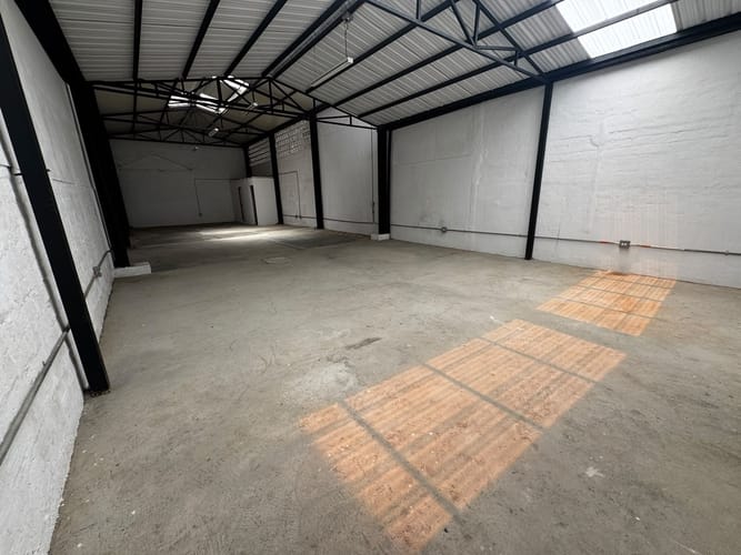 Bodega en arriendo en Granada, Medellín, 162 m² · foto 8 de 15