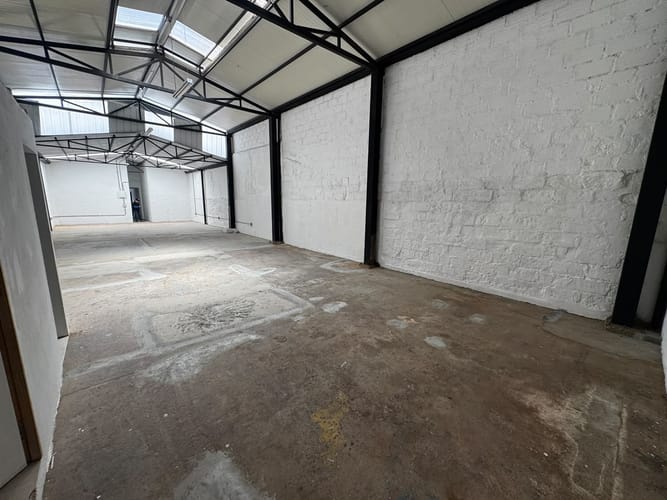 Bodega en arriendo en Granada, Medellín, 162 m² · foto 11 de 15