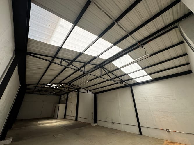 Bodega en arriendo en Granada, Medellín, 162 m² · foto 12 de 15