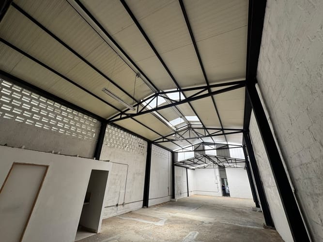 Bodega en arriendo en Granada, Medellín, 162 m² · foto 15 de 15