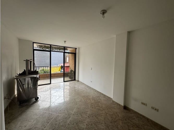Apartamento en venta en Robledo, Medellín · foto 2 de 10