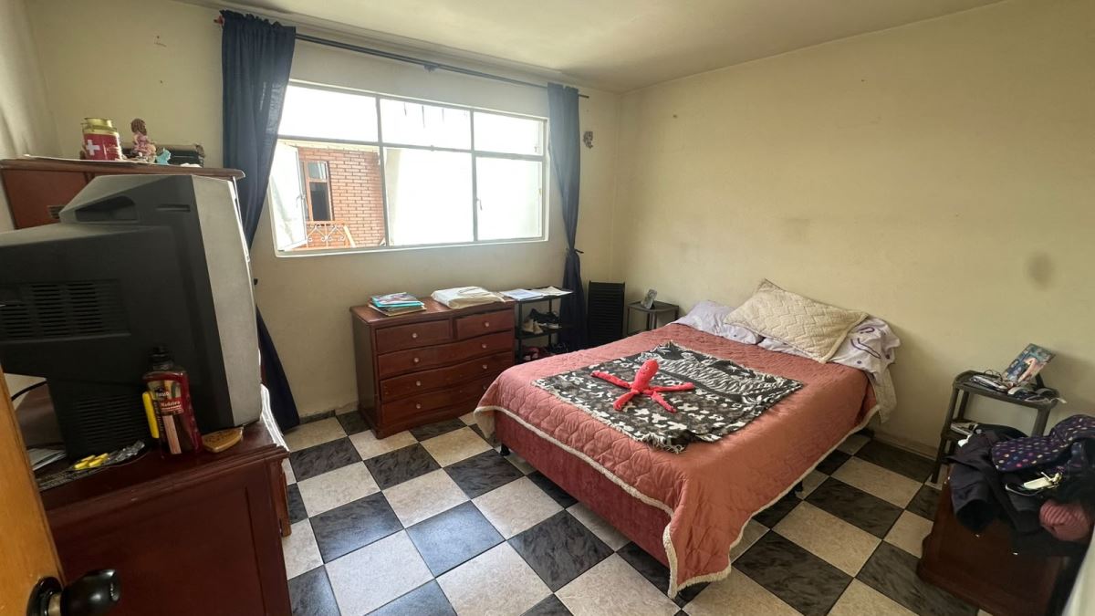 Casa en venta en Engativá, Bogotá · foto 10 de 24