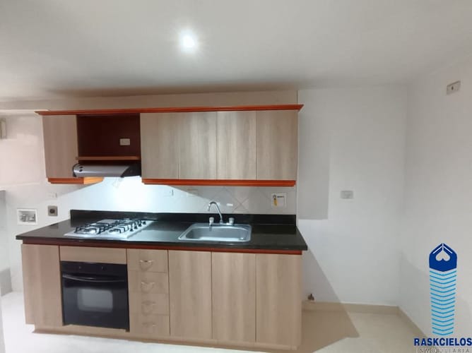 Apartamento de 3 alcobas en arriendo en Laureles, Medellín, 100 m² · foto 6 de 20