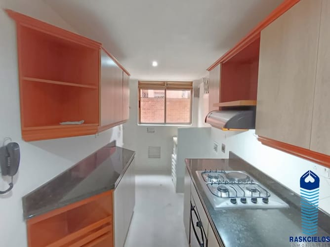 Apartamento de 3 alcobas en arriendo en Laureles, Medellín, 100 m² · foto 8 de 20