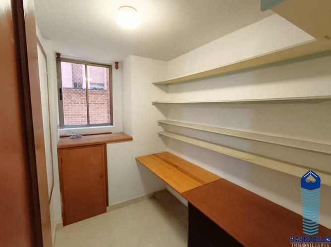 Apartamento de 3 alcobas en arriendo en Laureles, Medellín, 100 m² · foto 10 de 20