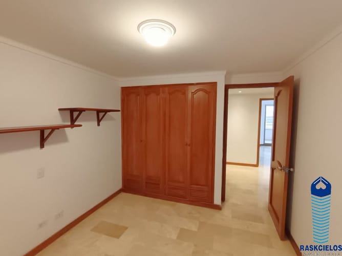 Apartamento de 3 alcobas en arriendo en Laureles, Medellín, 100 m² · foto 14 de 20