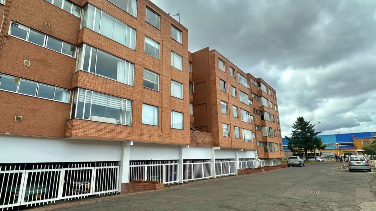 Apartamento en venta en Barrios Unidos, Bogotá · foto 2 de 23